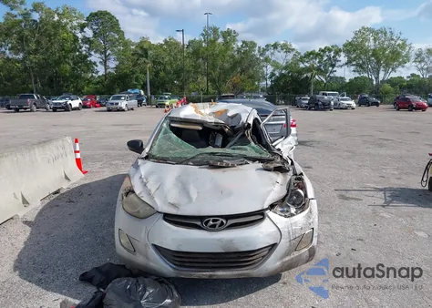 2013 Hyundai Elantra Gls from USA, damaged, VIN 5NPDH4AE2DH353456
